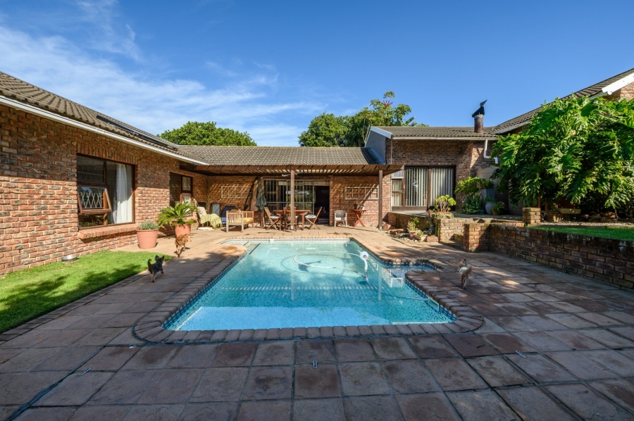 3 Bedroom Property for Sale in Broadwood Eastern Cape